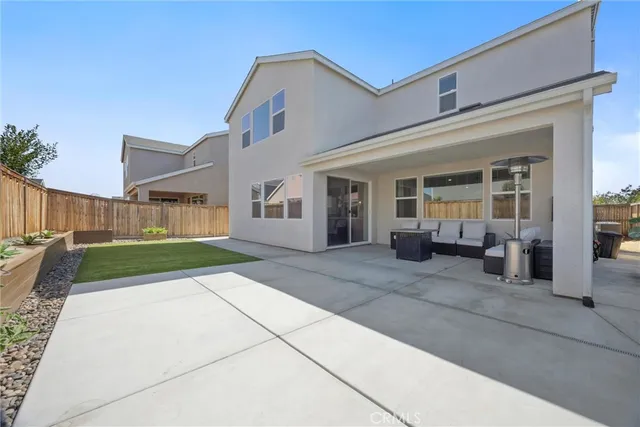 $570,000 | 3310 Spruce Park Way, Shafter, CA 93263