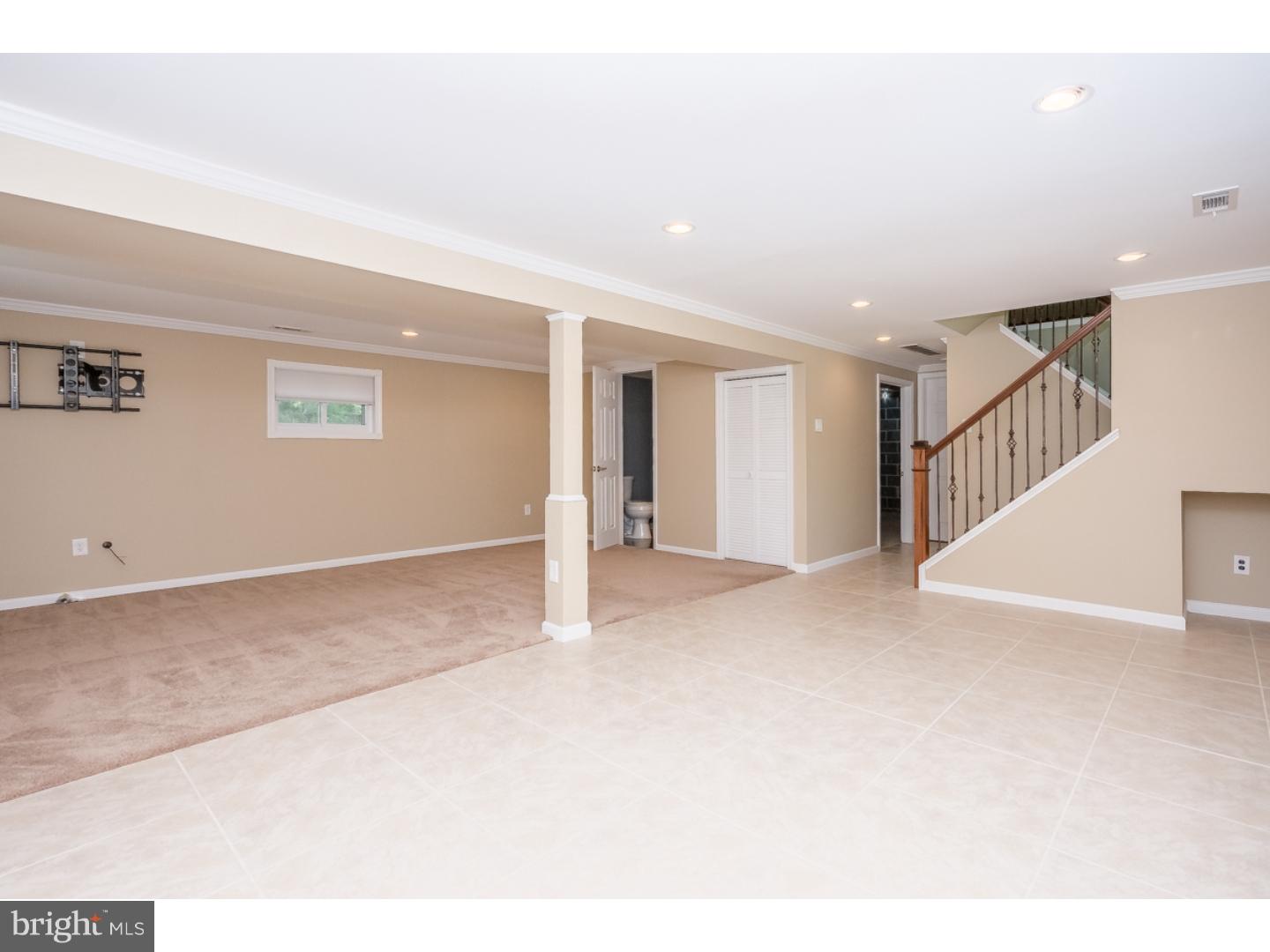 243 Peppermill Road West Berlin, NJ 08091 - Photo 4 of 24 Gallery Image 4