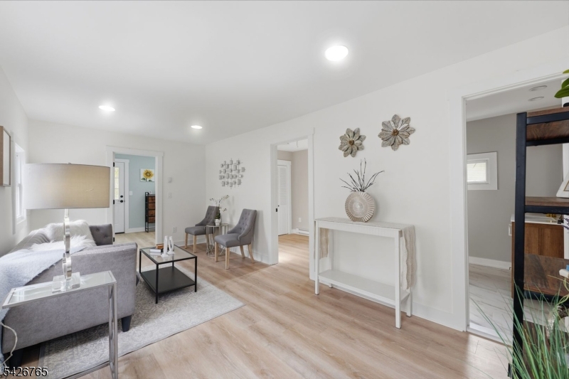 46 Wildwood Road Oak Ridge, NJ 07438 - Photo 2 of 13