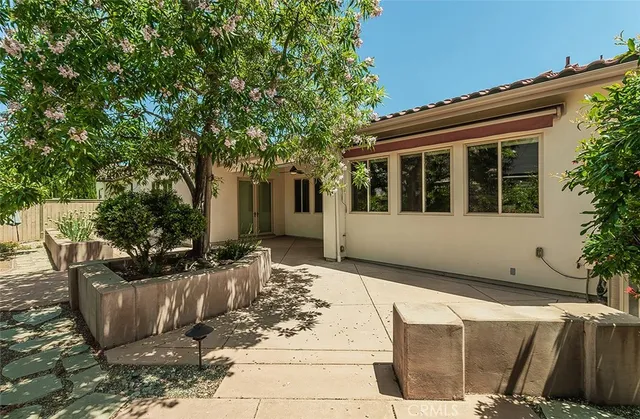 $794,000 | 1562 North Empire, Clovis, CA 93619