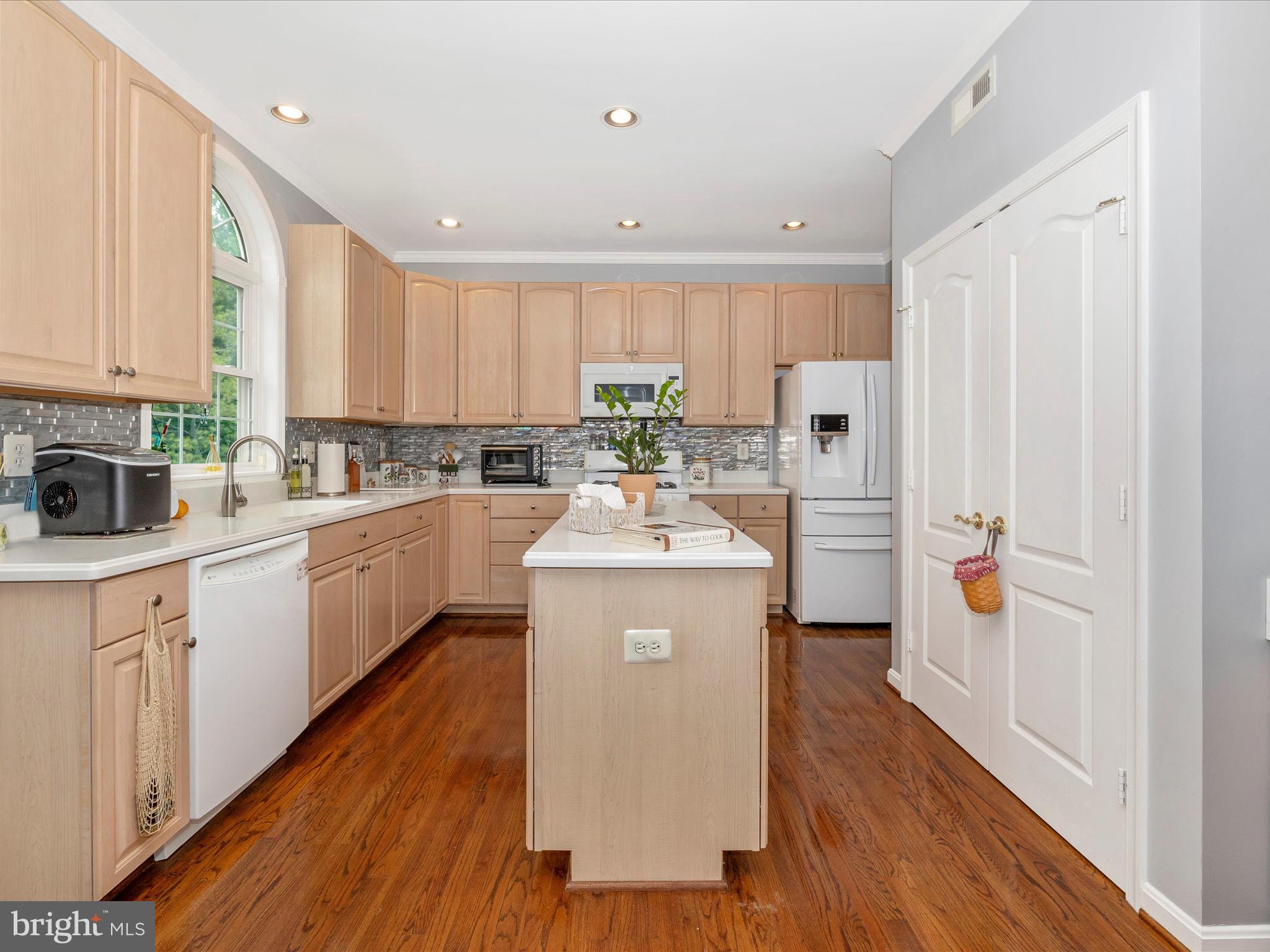 2639 Bear Den Road Frederick, MD 21701 - Photo 15 of 70 Kitchen