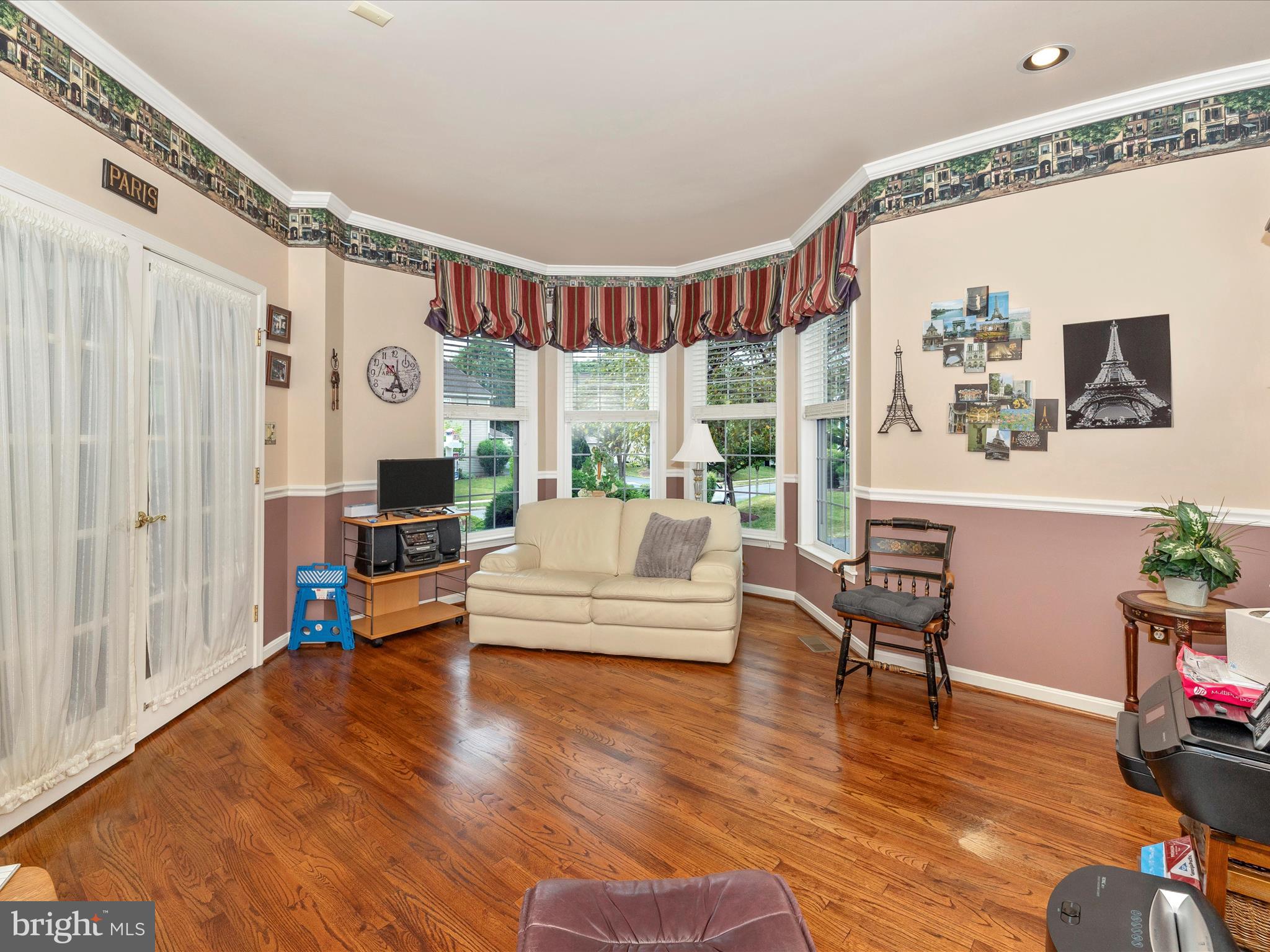 2639 Bear Den Road Frederick, MD 21701 - Photo 9 of 70 Living Room