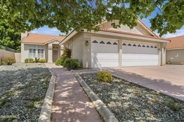 $460,000 | 3723 West Ave J4, Lancaster, CA 93536