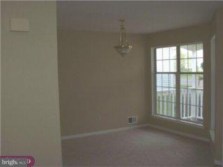 42 Ridgewood Way Burlington, NJ 08016 - Photo 4 of 5 Gallery Image 4