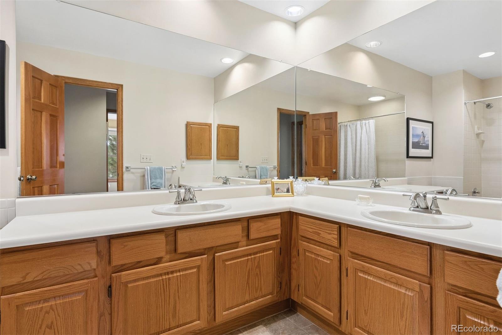9510 Harford Court Highlands Ranch, CO 80126 - Photo 27 of 45