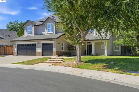 $1,125,000 | 1381 Citadelle Street, Tracy, CA 95304