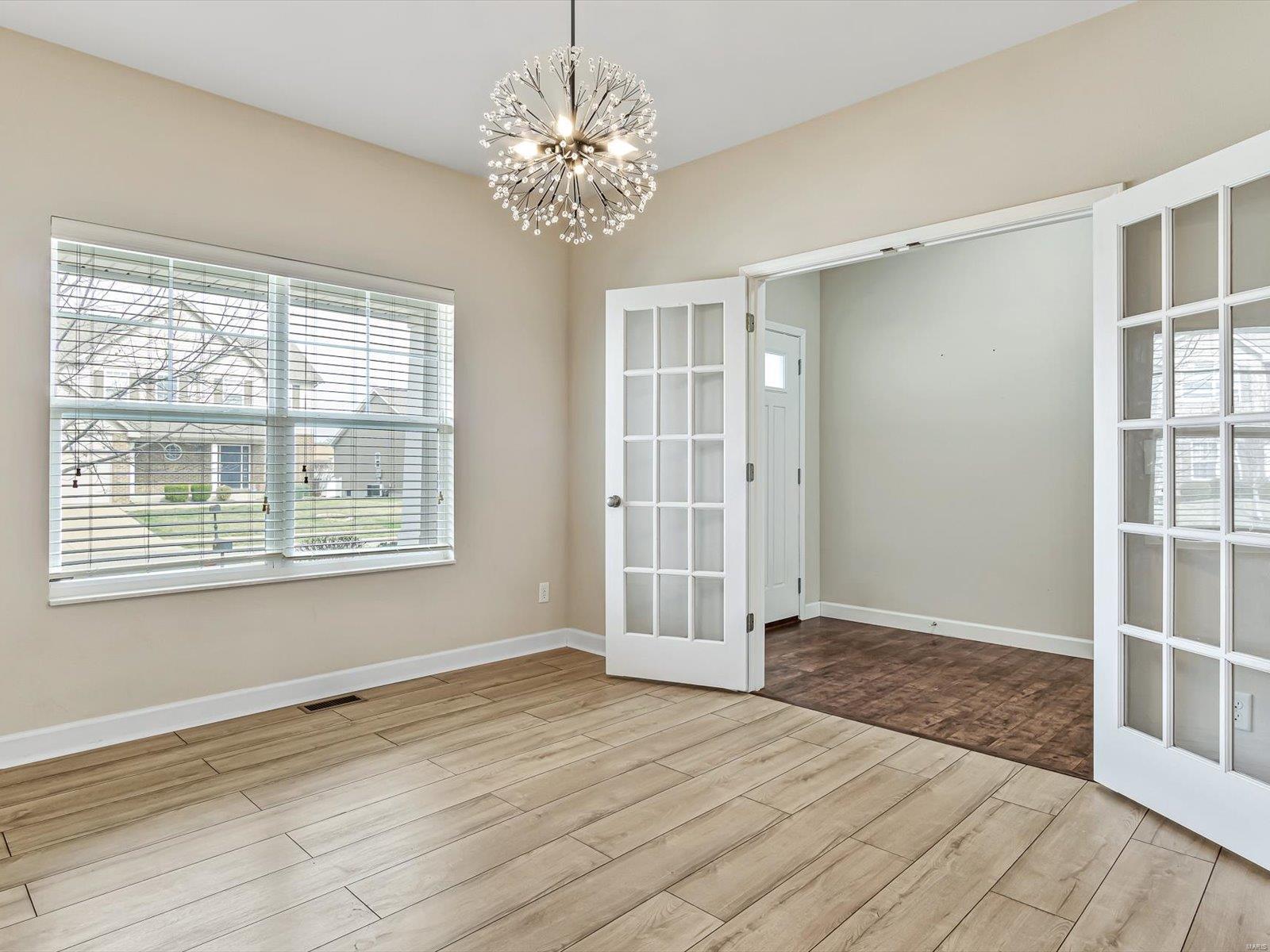 829 Bluff Ridge Lane Shiloh, IL 62221 - Photo 8 of 27 Gallery Image 8