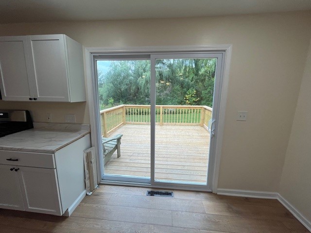 3834 Ridge Road Williamson, NY 14589 - Photo 11 of 33