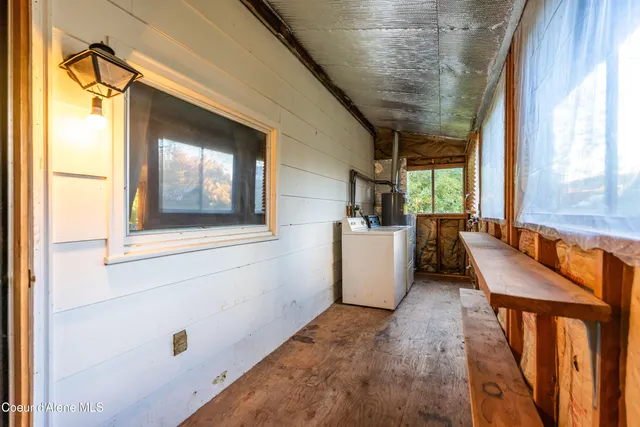 $470,000 | 306 Washington Street, Dover, ID 83825