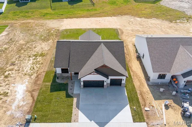 $598,800 | 817 Golden Bell Lane, O'Fallon, IL 62269