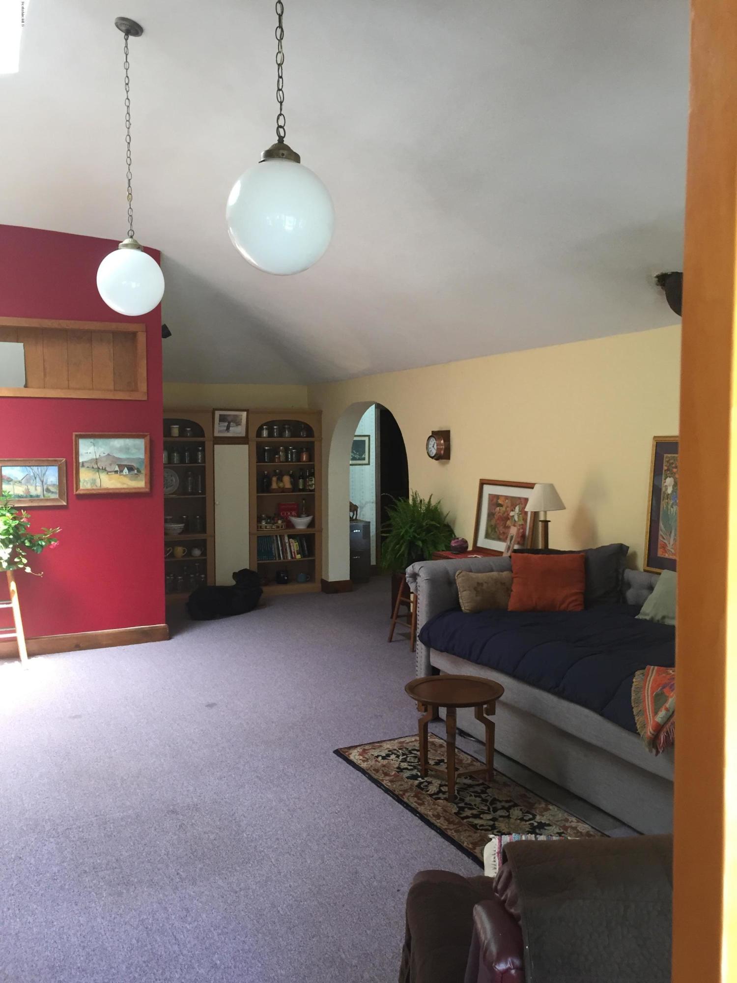 290 Dalton Division Road Pittsfield, MA 01201 - Photo 11 of 28 Livingroom