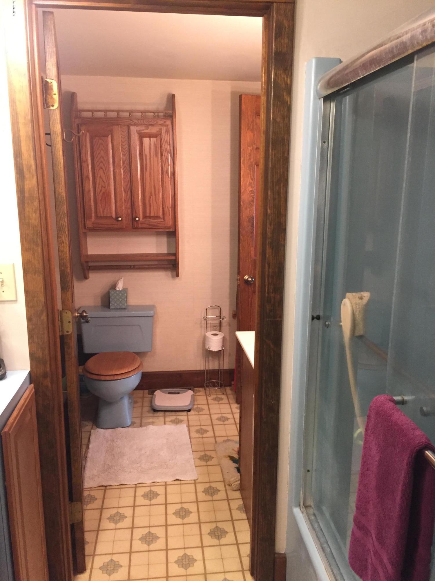 290 Dalton Division Road Pittsfield, MA 01201 - Photo 13 of 28 Bathroom