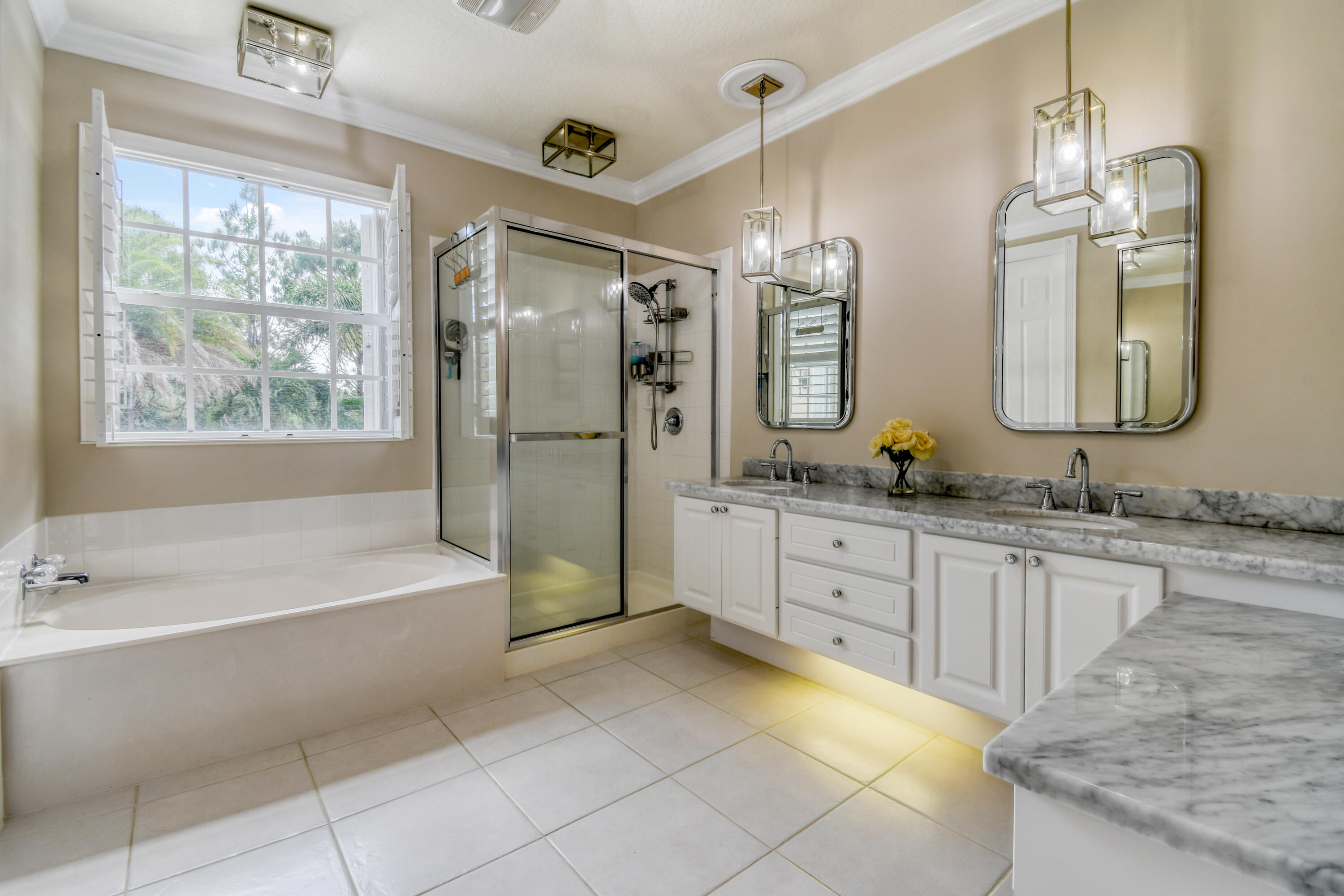 143 Florence Drive Jupiter, FL 33458 - Photo 38 of 74 DSC_5154