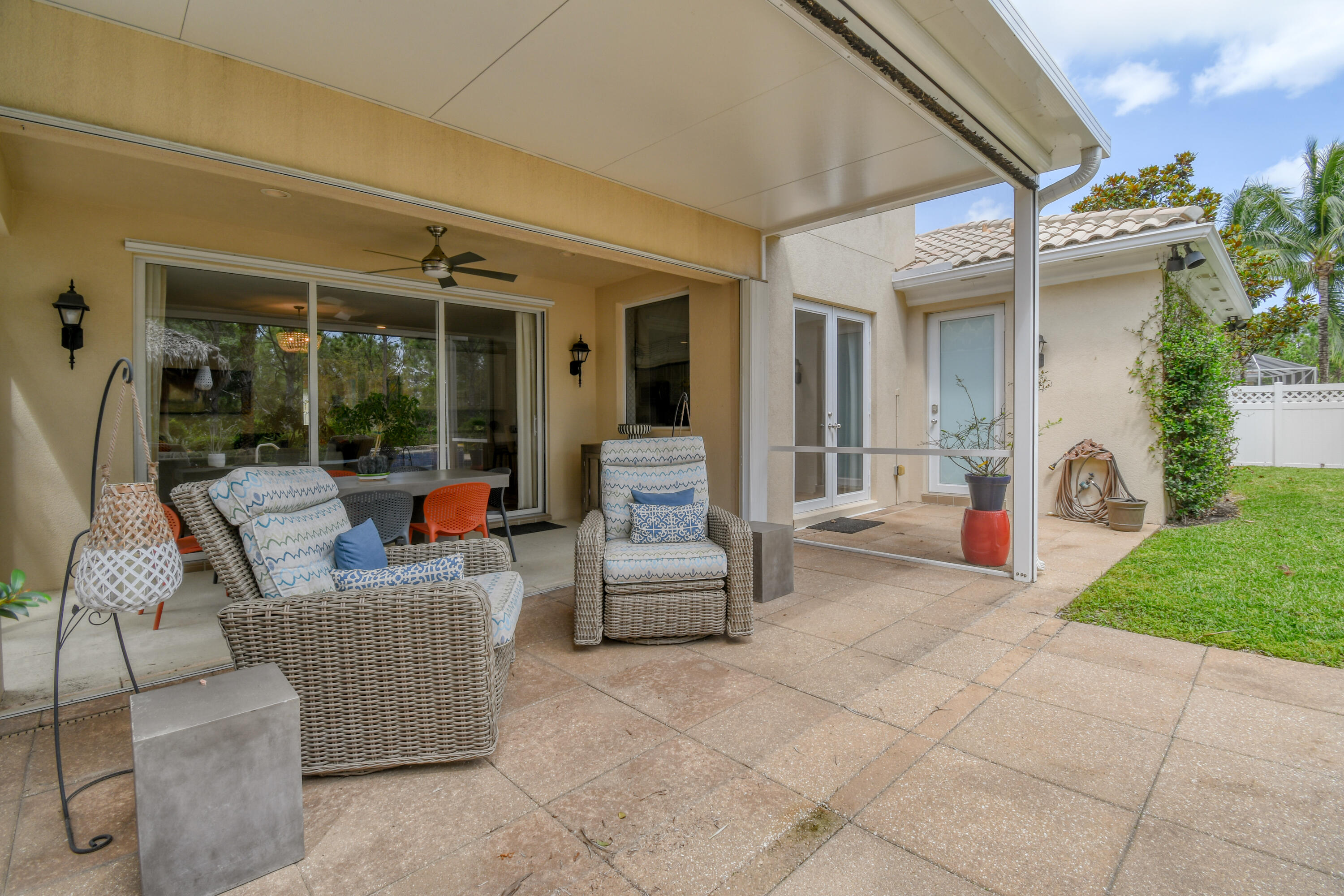 143 Florence Drive Jupiter, FL 33458 - Photo 68 of 74 DSC_5283