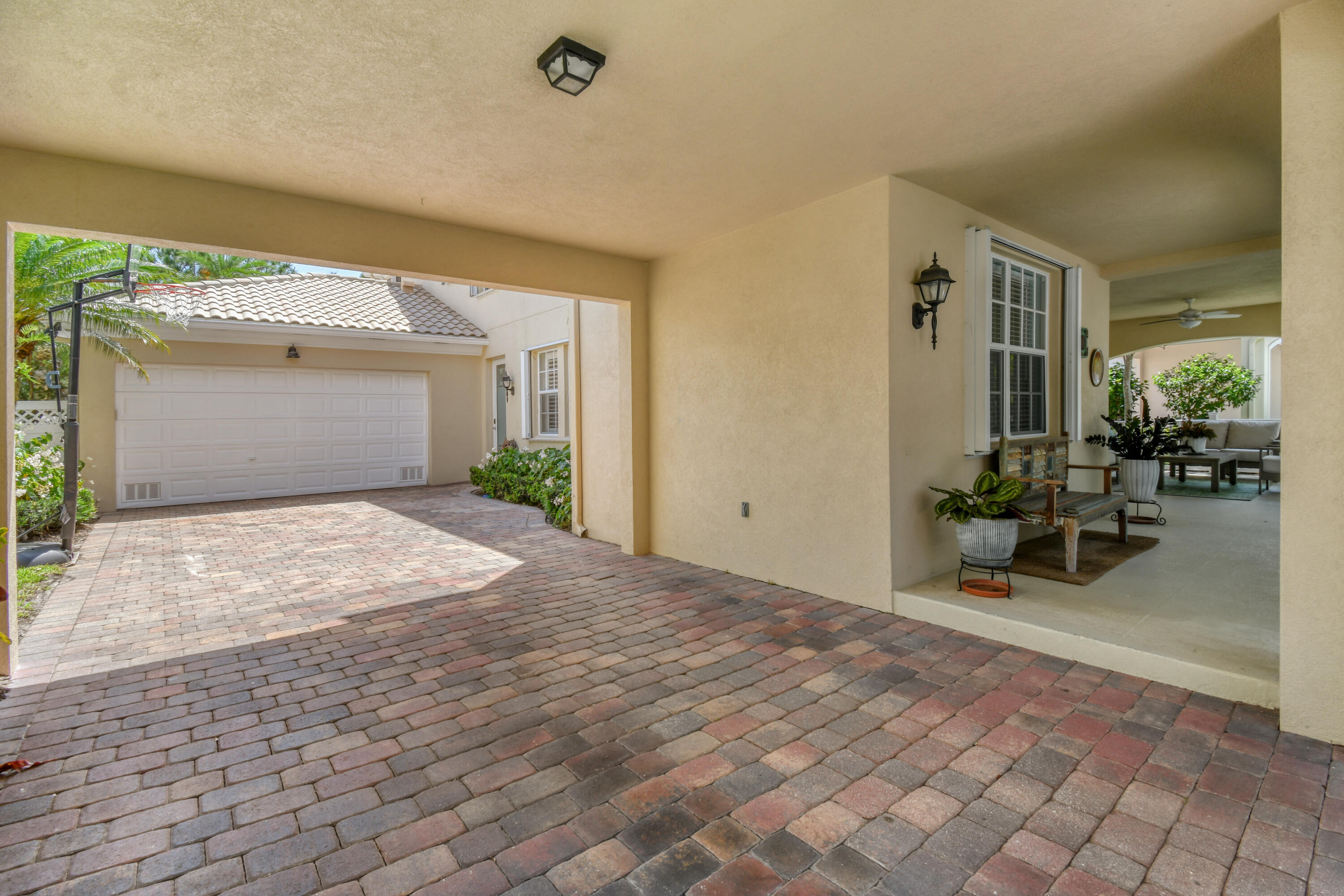 143 Florence Drive Jupiter, FL 33458 - Photo 73 of 74 DSC_5320