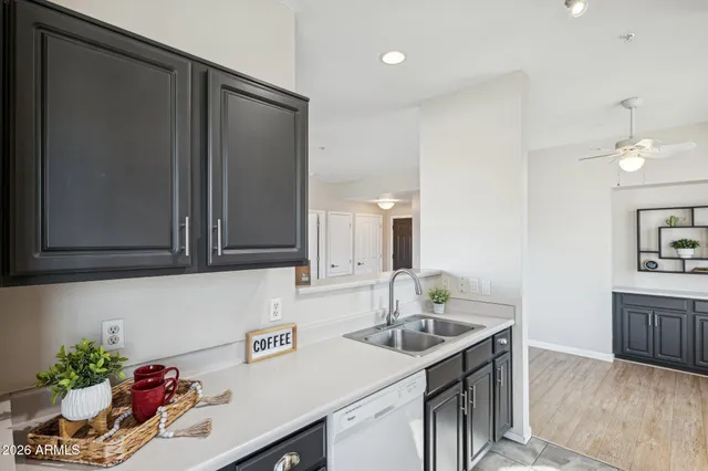 $250,000 | 14950 West Mountain View Boulevard, Unit 7301, Surprise, AZ 85374