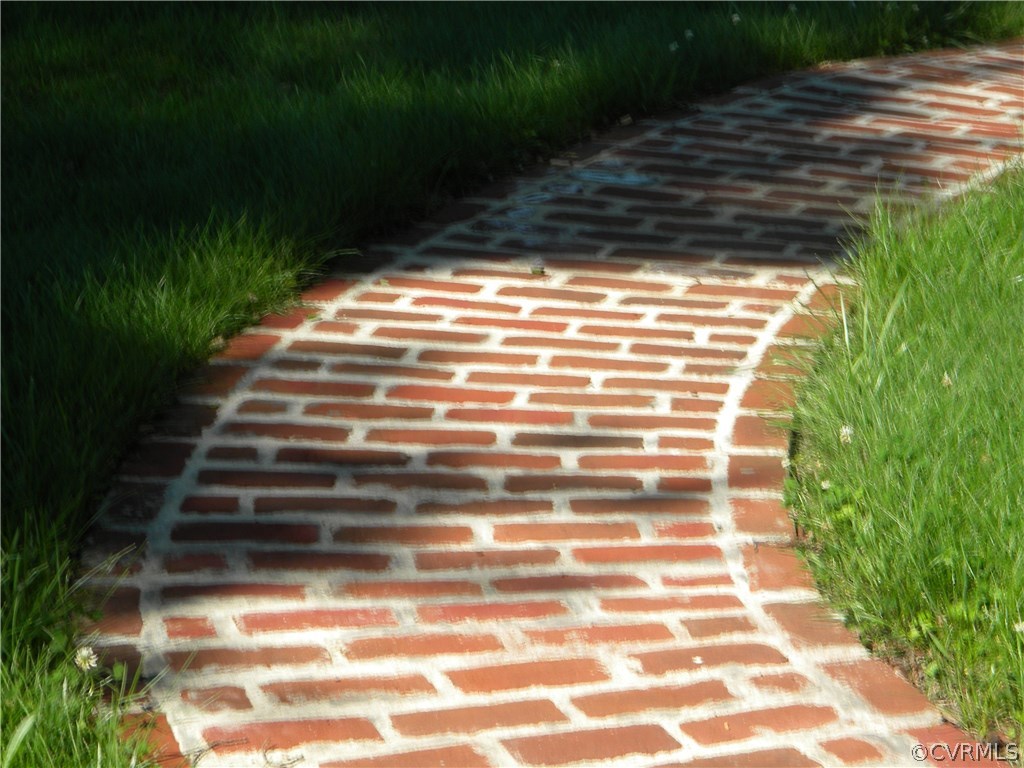 603 East Huntsman Road Sandston, VA 23150 - Photo 12 of 12 brick side walk