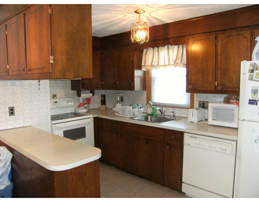 4 Drummer Road, Unit E1 Acton, MA 01720 - Photo 3 of 6 Gallery Image 3
