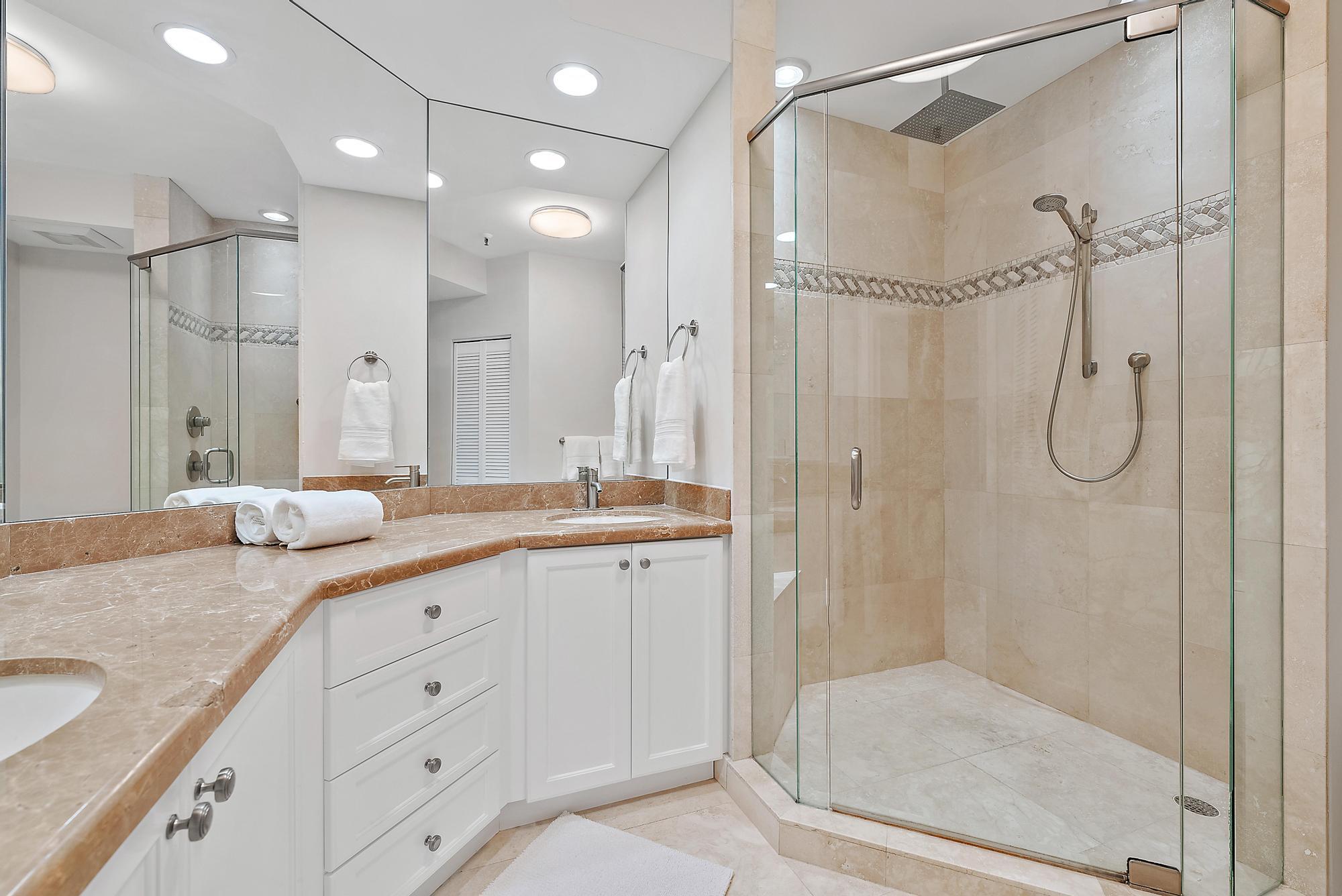 200 Waterway Road, Unit 308 Tequesta, FL 33469 - Photo 12 of 32 200 Waterway Rd, 308-8