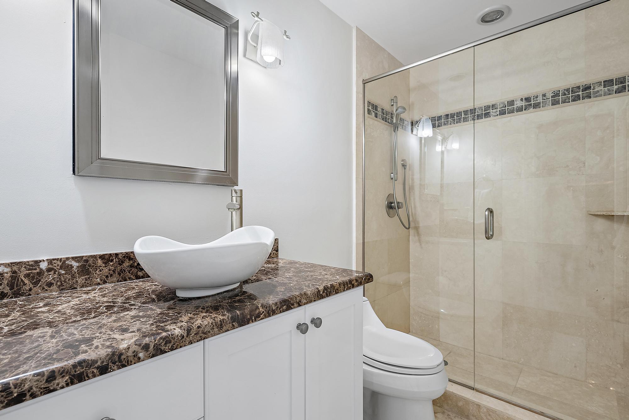 200 Waterway Road, Unit 308 Tequesta, FL 33469 - Photo 15 of 32 200 Waterway Rd, 308-11