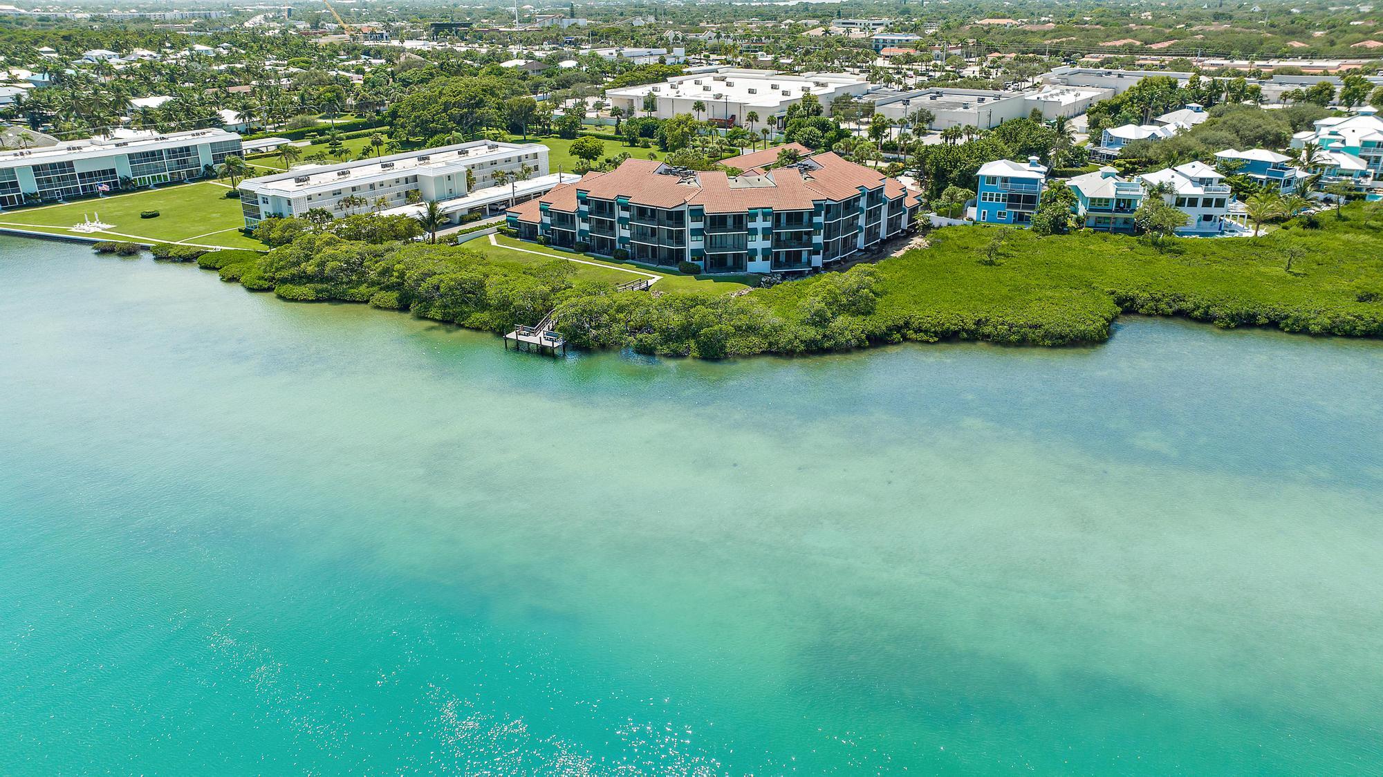 200 Waterway Road, Unit 308 Tequesta, FL 33469 - Photo 28 of 32 200 Waterway Rd, Unit 308-28