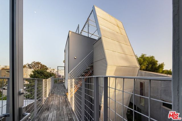 $15,000 | 513 Grand Boulevard, Venice, CA 90291