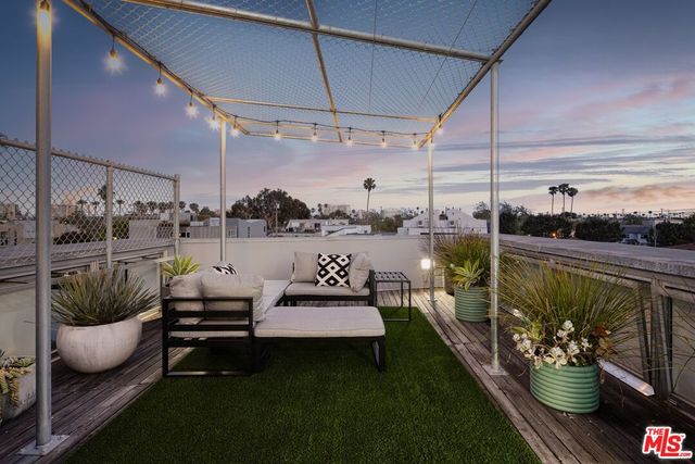 $15,000 | 513 Grand Boulevard, Venice, CA 90291