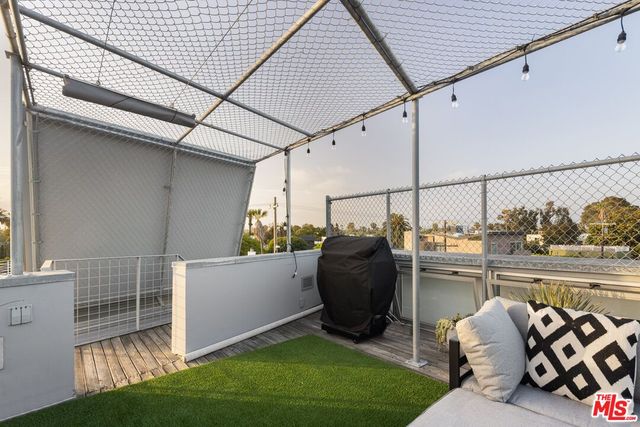 $15,000 | 513 Grand Boulevard, Venice, CA 90291