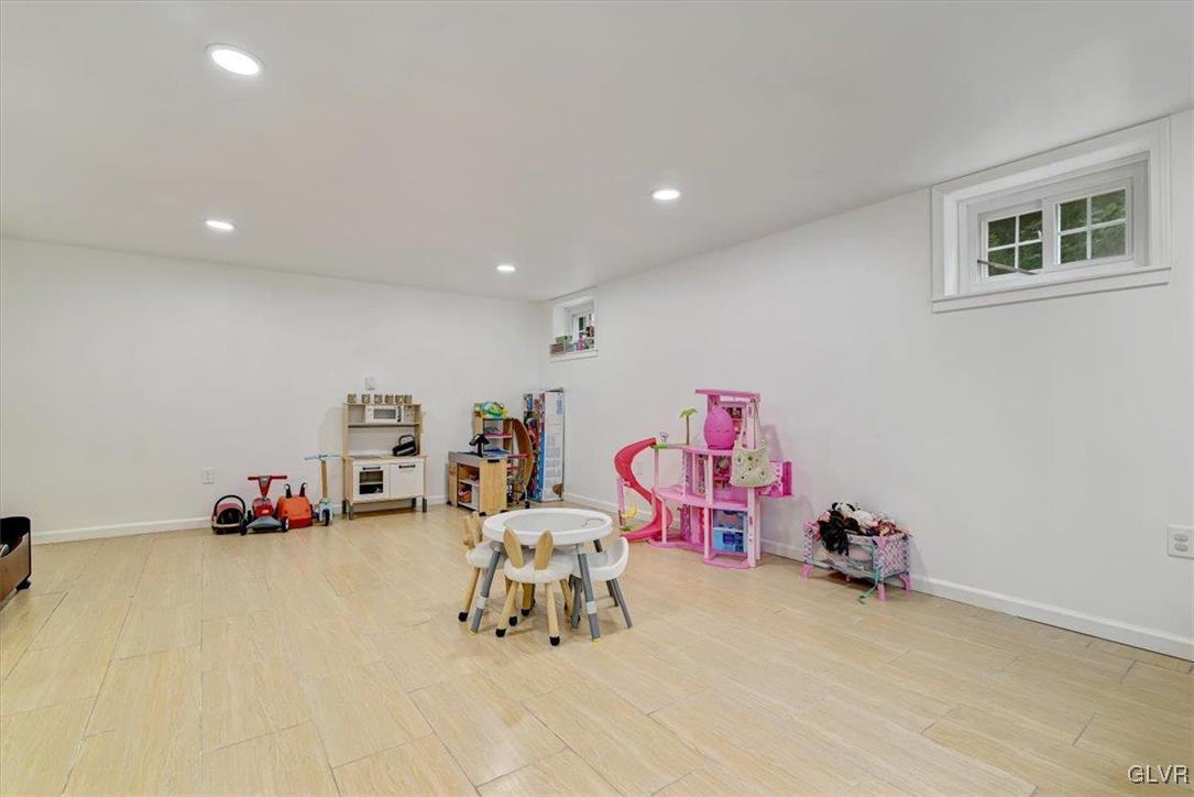 400 Carlton Road Mount Pocono, PA 18344 - Photo 31 of 50 a view of a room with toys