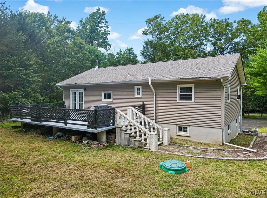 400 Carlton Road Mount Pocono, PA 18344 - Photo 38 of 50 a view of a house with a yard