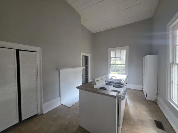 $335,000 | 192 Cloud Street, Jonesboro, GA 30236