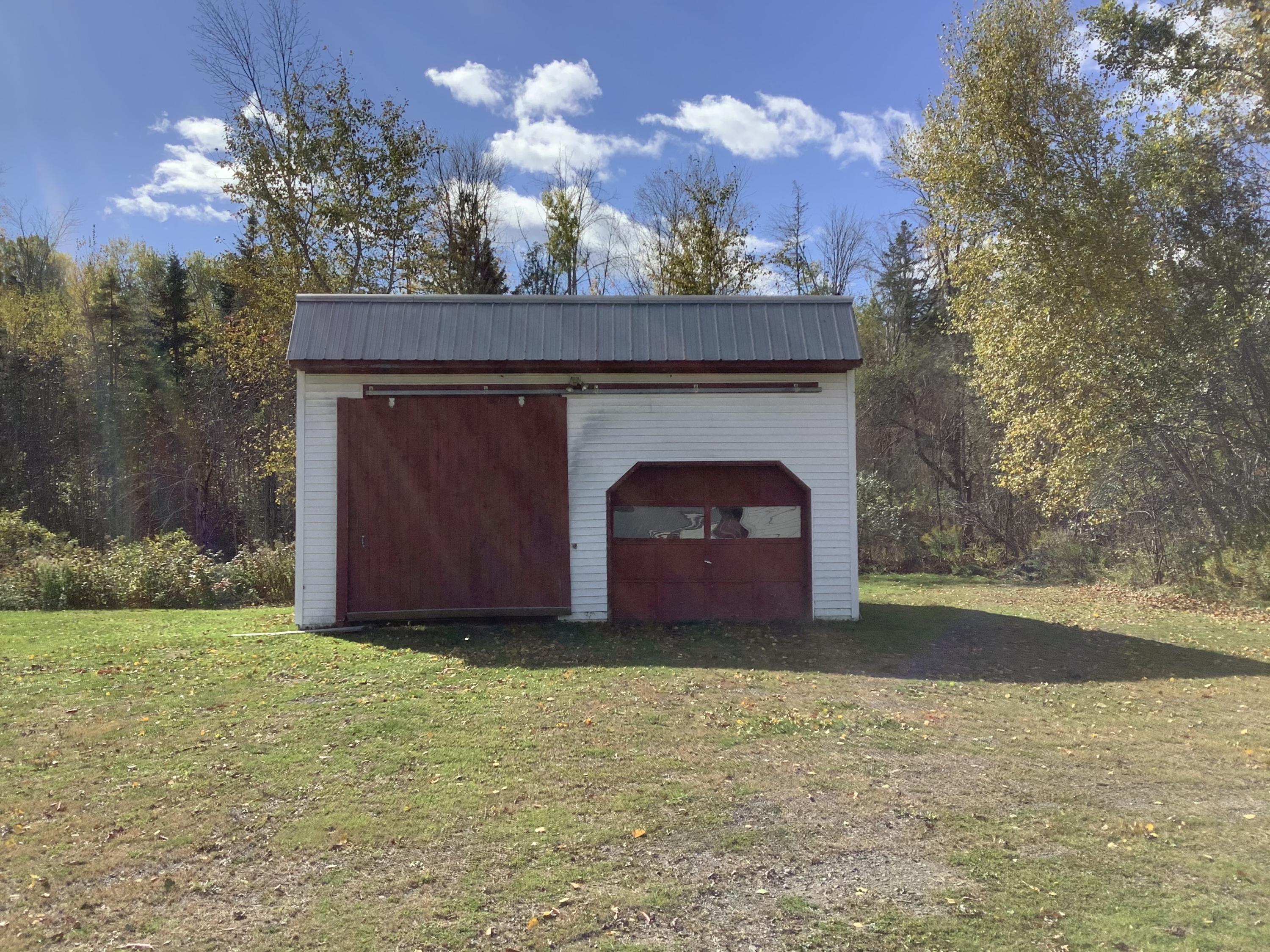 922 B Road Ludlow, ME 04730 - Photo 17 of 32 44EFF5C1-29A6-4DC3-9267-E37E9FFB3883
