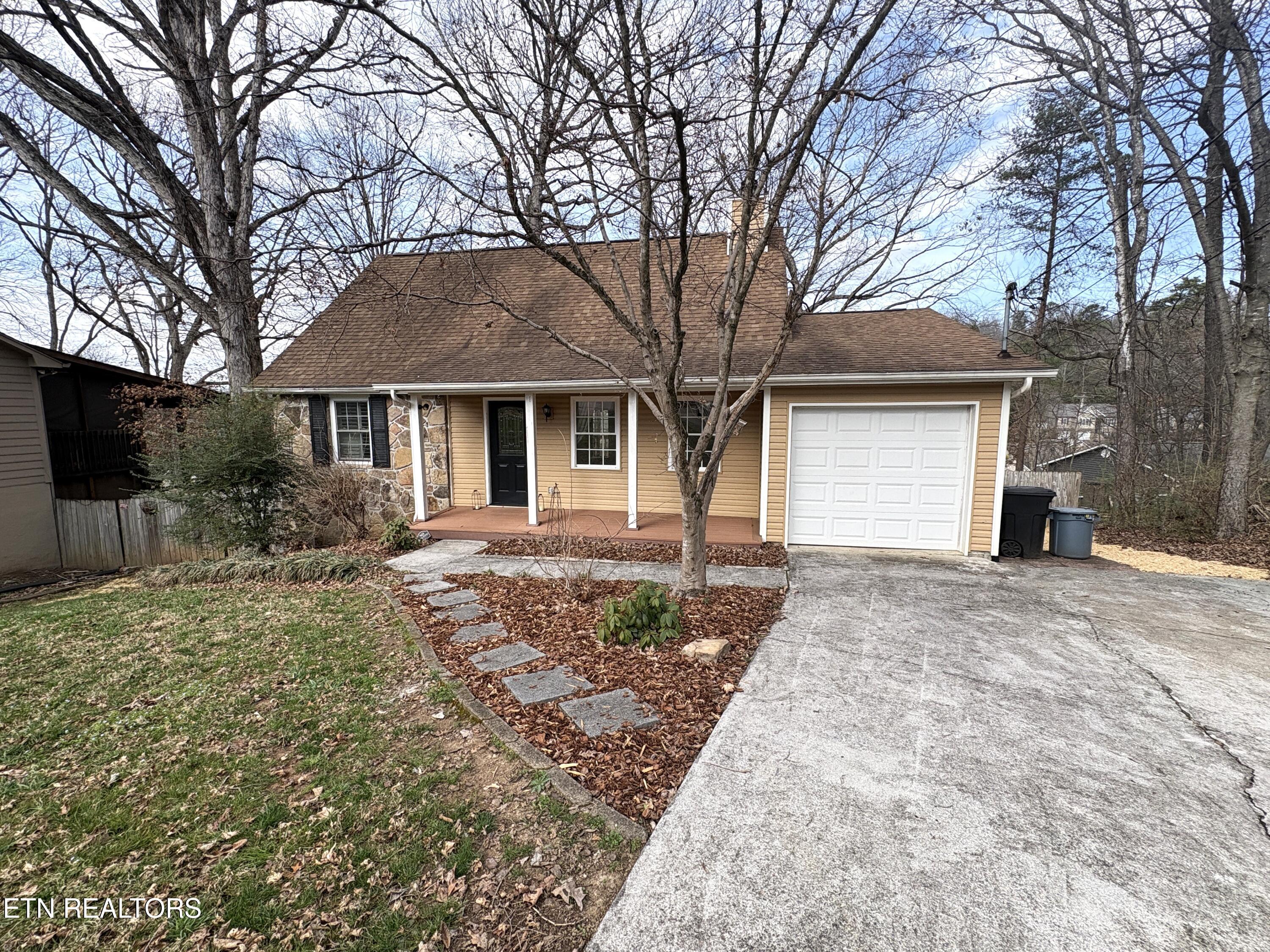 805 Tree Trunk Road Knoxville, TN 37934 - Photo 44 of 44 Home with Lots of Charm