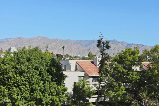 $720,000 | 382 East California Boulevard, Unit 308, Pasadena, CA 91106
