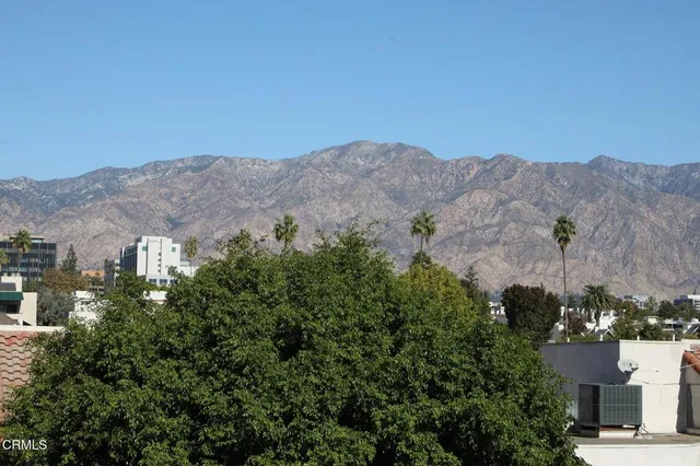 $720,000 | 382 East California Boulevard, Unit 308, Pasadena, CA 91106