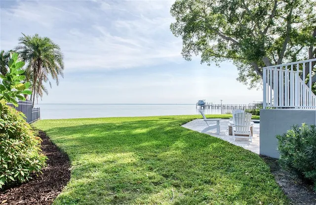 $3,250,000 | 5918 Bahama Shores Drive South, St. Petersburg, FL 33705