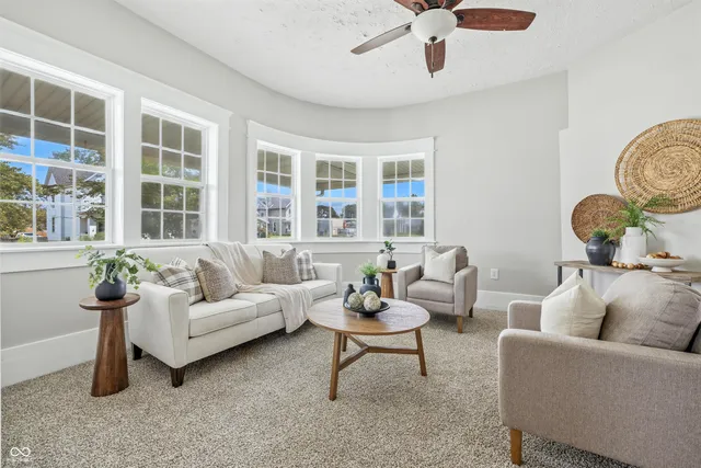 $249,900 | 951 Main Street, Elwood, IN 46036