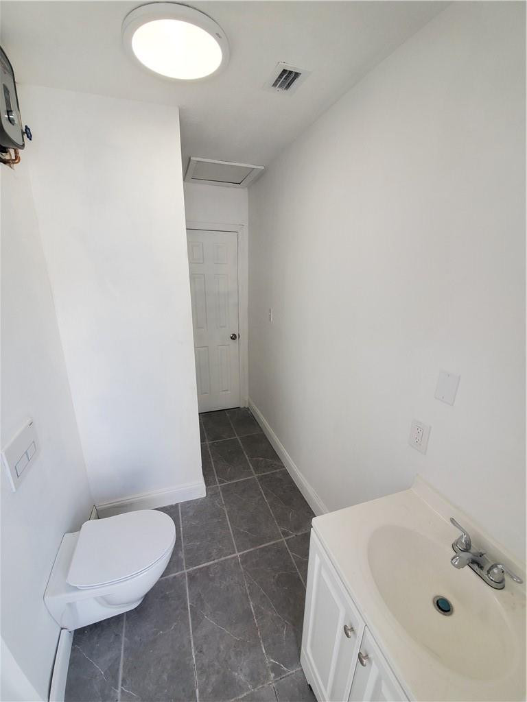 2330 Raleigh Street Hollywood, FL 33020 - Photo 10 of 12 Photo 10