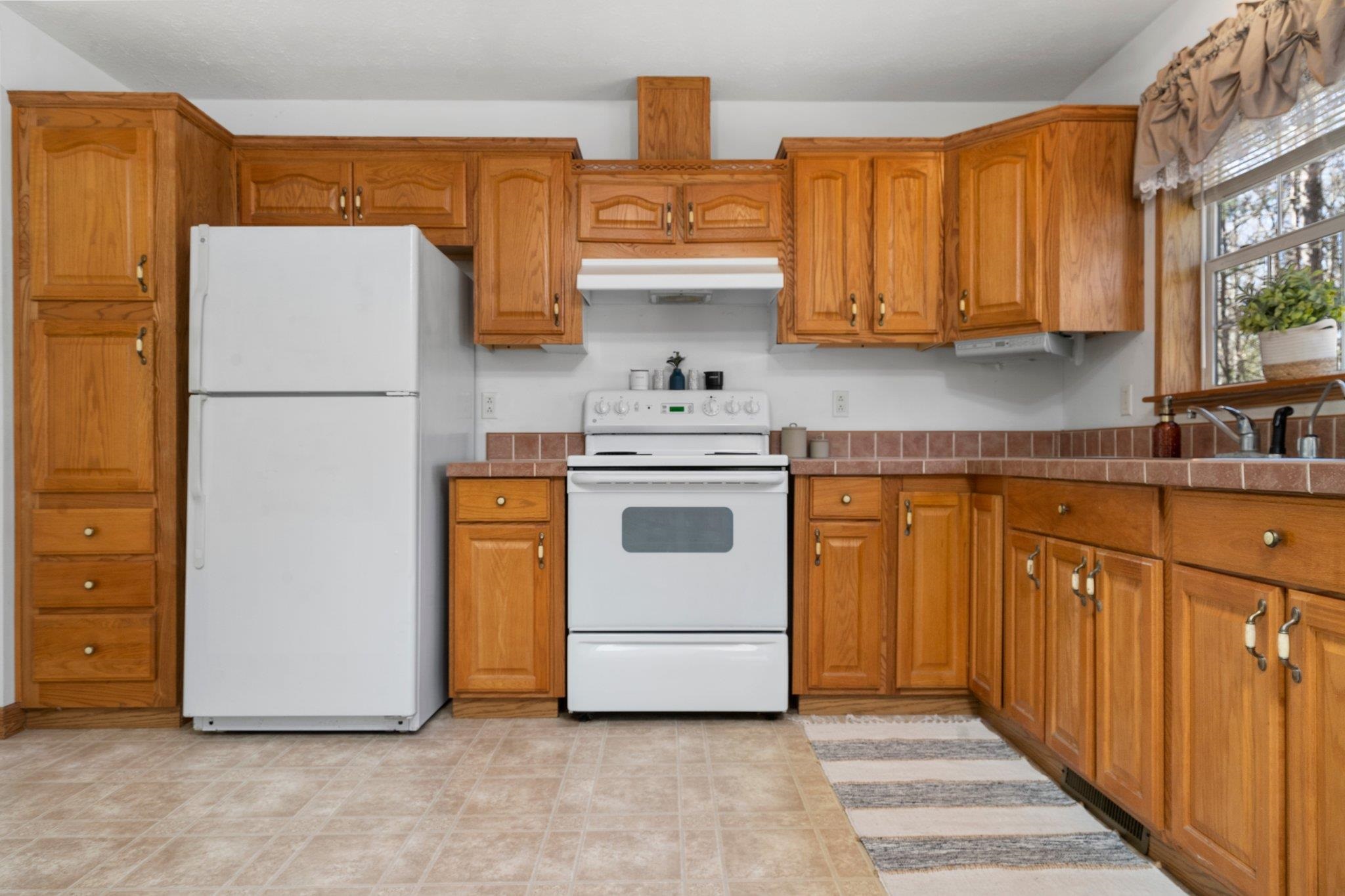 8372 Albrecht Road Interlochen, MI 49643 - Photo 9 of 38