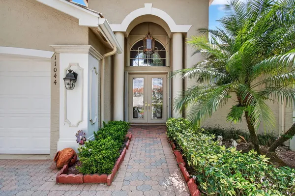 $815,000 | 11044 Malaysia Circle, Boynton Beach, FL 33437
