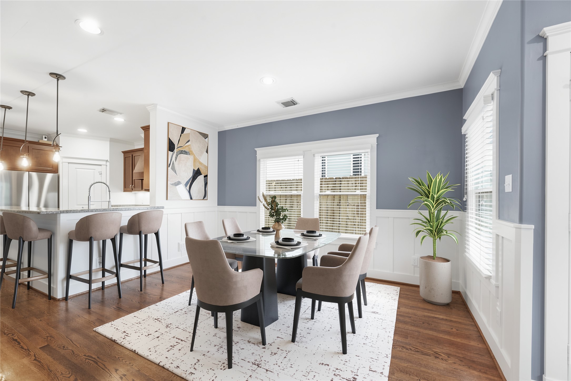 1505 Prince Street Houston, TX 77008 - Photo 11 of 39 Virtually staged photo.