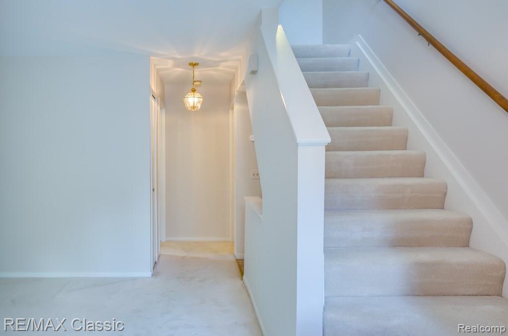 586 Ashley Circle, Unit 4 Rochester, MI 48307 - Photo 21 of 24 TP-20150509-0086-ENF - Copy.jpg