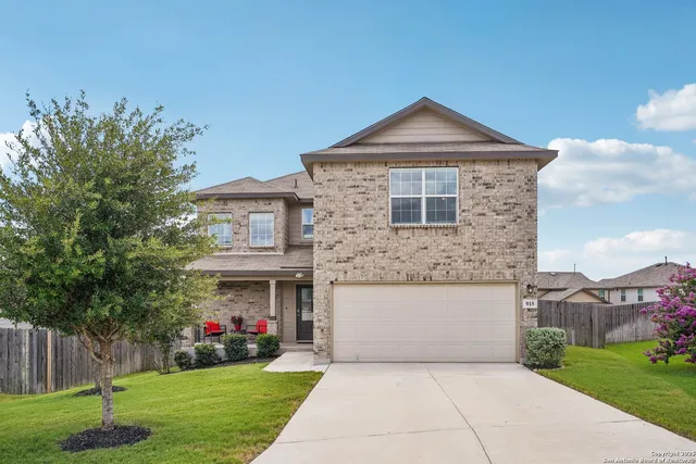 $300,000 | 915 Red Merganser, San Antonio, TX 78253