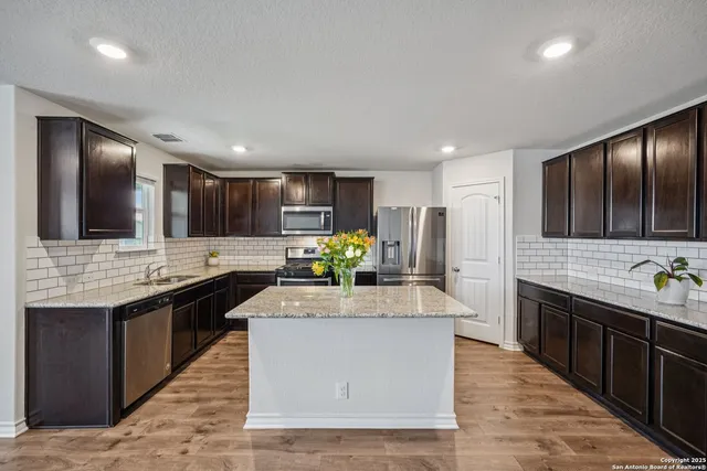 $317,000 | 915 Red Merganser, San Antonio, TX 78253