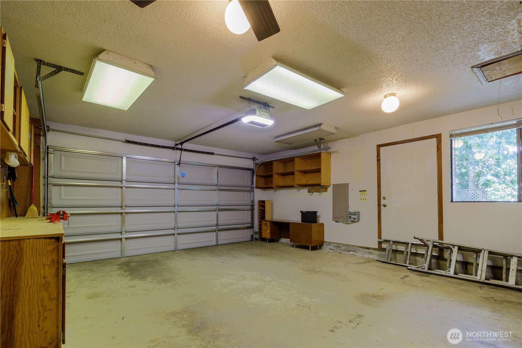 3115 Friendly Grove Road Northeast Olympia, WA 98506 - Photo 23 of 34 Gallery Image 23