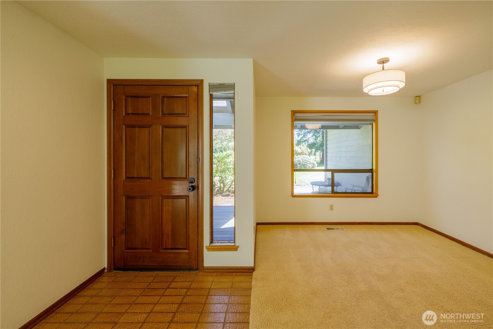 3115 Friendly Grove Road Northeast Olympia, WA 98506 - Photo 4 of 34 Gallery Image 4