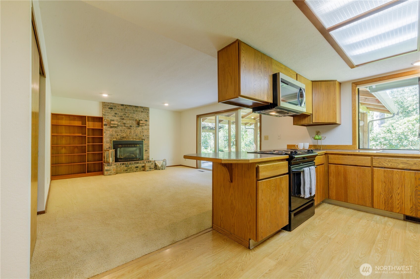 3115 Friendly Grove Road Northeast Olympia, WA 98506 - Photo 8 of 34 Gallery Image 8