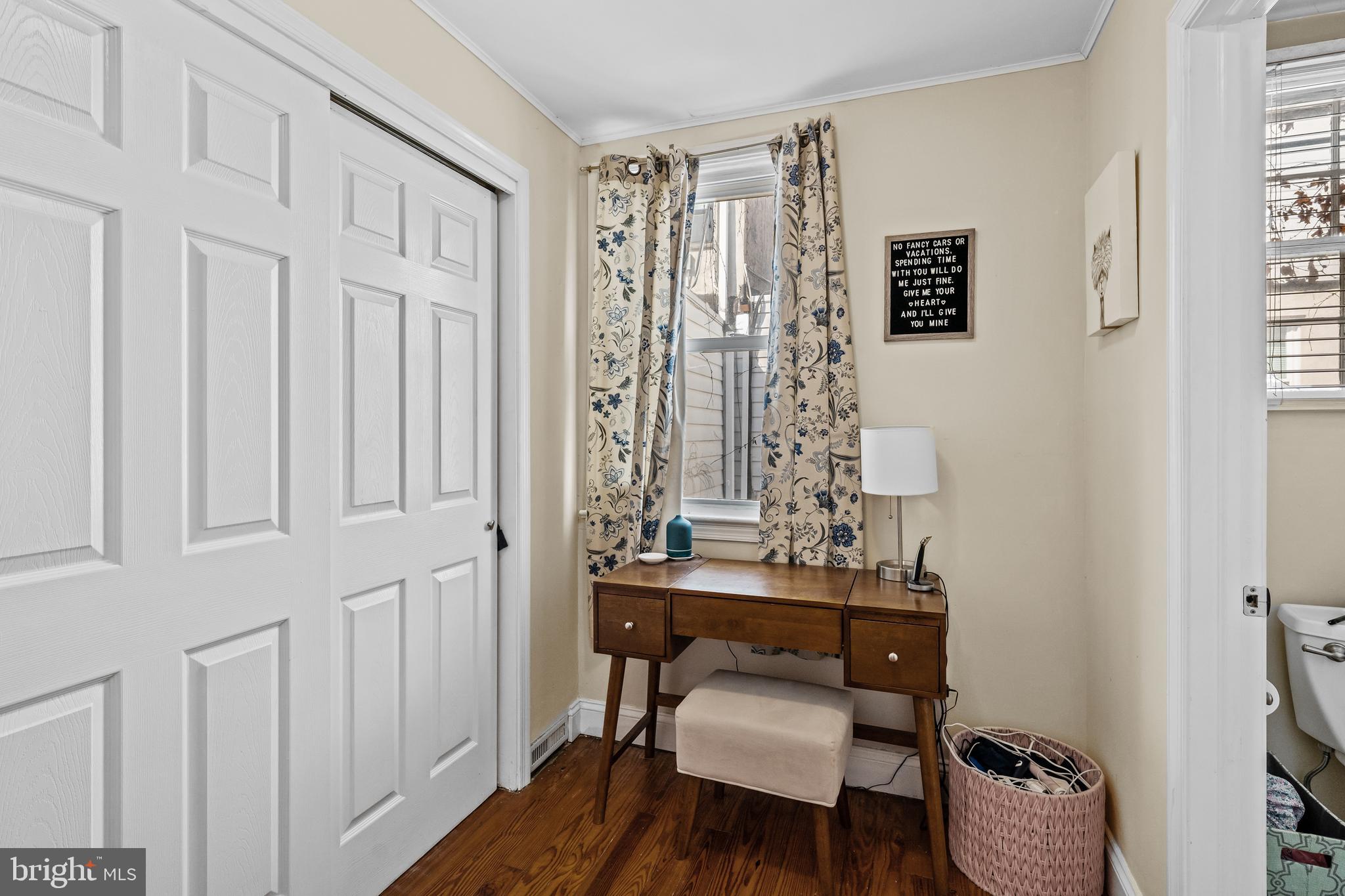 738 South Mildred Street Philadelphia, PA 19147 - Photo 10 of 22 Den/office space leading to bathroom