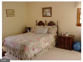 377 Luane Road West Toms River, NJ 08755 - Photo 7 of 8 Gallery Image 7