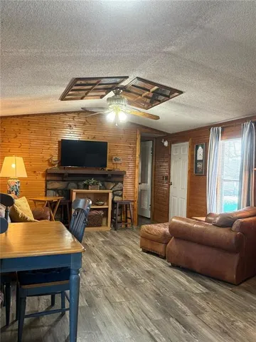 $190,000 | 7112 Blacks Bluff Road Southwest, Cave Spring, GA 30124